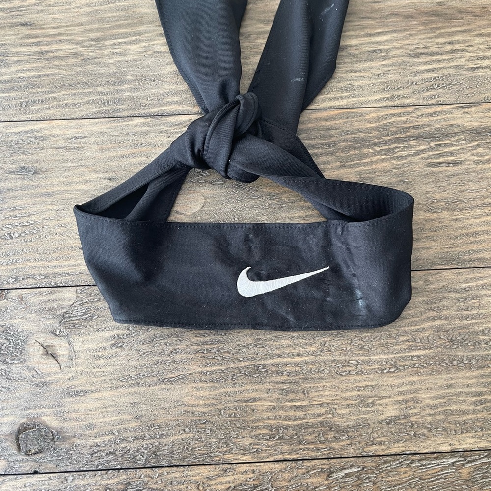 Nike Black Tie Athletic Headband, One Size